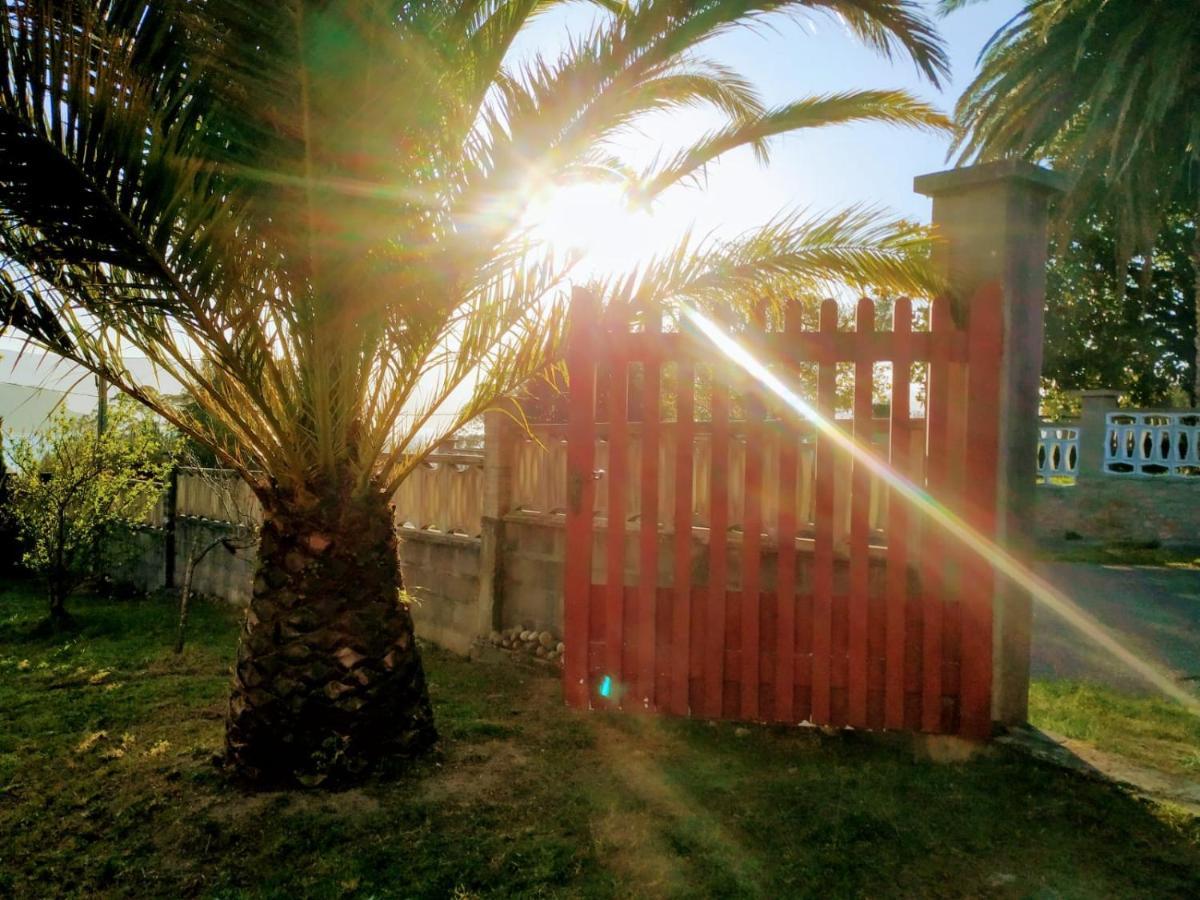 Casa En La Playa De Area Con Finca Privada Viveiro Buitenkant foto